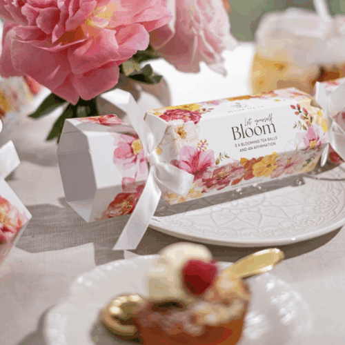 Blooming Tea Christmas Cracker